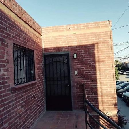 Departamento Equipado A 3 Minutos Del Consulado Americano 2 Recamaras Manuel F. Martínez Exterior foto